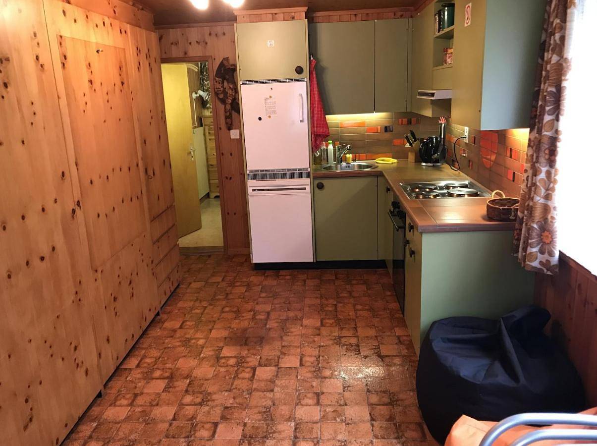 Ganze Wohnung, Ferienwohnung im Chalet Boubou in Wiler, Brig - Goms & Umgebung