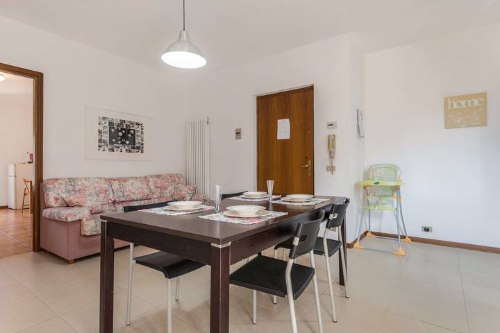 Appartamento per 10 persone, con giardino e balcone a Bussolengo