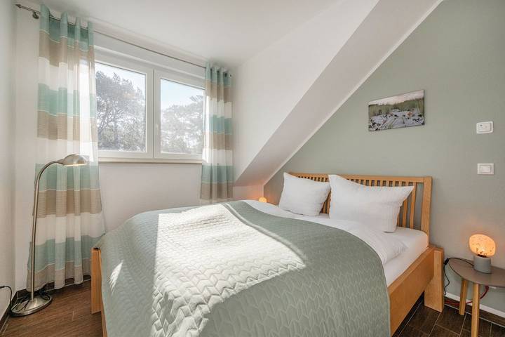 Ferienwohnung für 2 Personen, mit Balkon und Ausblick in Trassenheide - 4