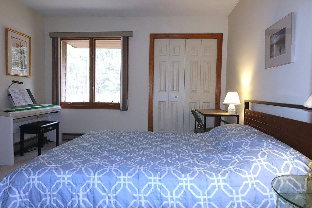 Luxury resort 3-bed 3-bath townhouse sleeps 8 in Woodstock (NH), Franconia Notch