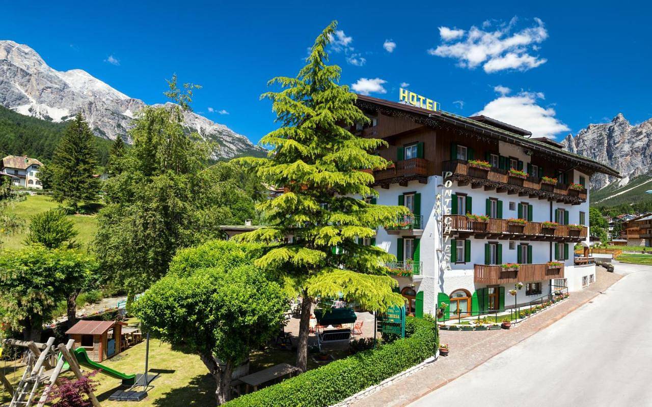 Hotel Pontechiesa in Cortina d'Ampezzo, Dolomiti Superski