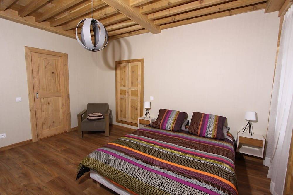 Between Lake And Mountains: Côté Bauges - Rental ★★★★ near Lake Annecy in Faverges, Parc naturel régional du Massif des Bauges