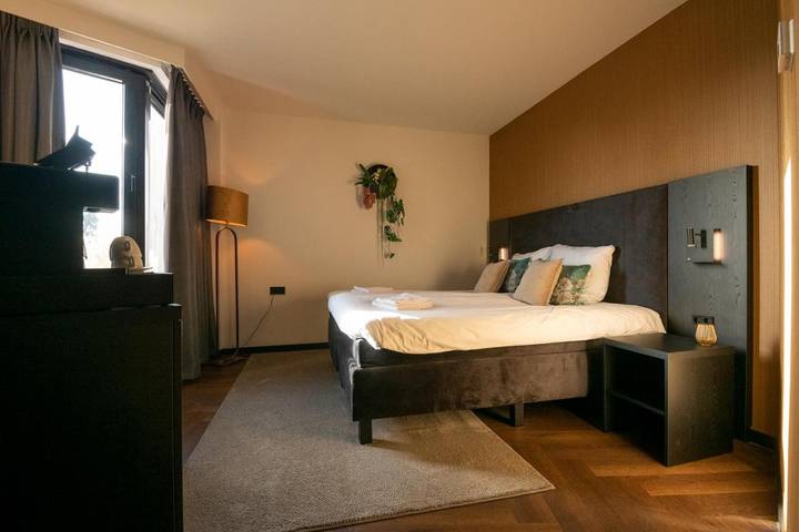 Hôtel pour 2 personnes à Lisse - 2