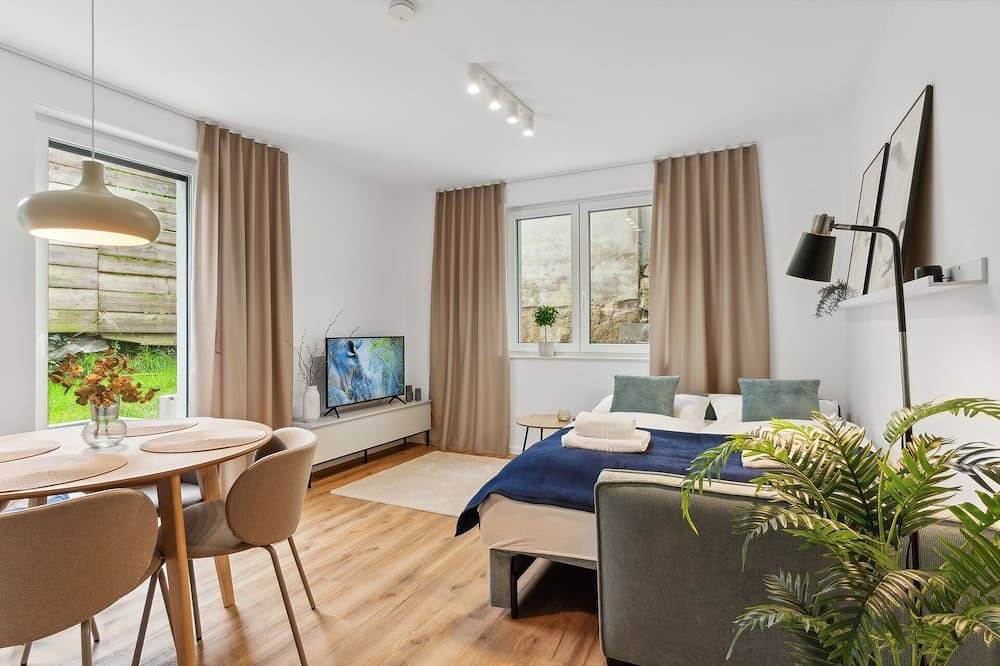 Ganze Wohnung, Stylisches Apartment mit Terrasse & kostenlosem Parkplatz Beste Lage Bielefeld´s in Bielefeld, Nordrhein-Westfalen