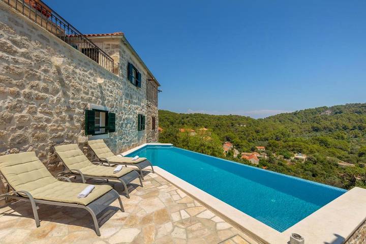 Villa pour 6 personnes, avec sauna et balcon ainsi que piscine et jacuzzi dans Mljet - 3