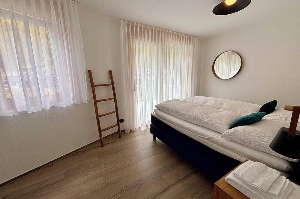 Entire apartment, Chalet Coral | New building ideal for 4 persons in Zermatt, Wallisian Alps