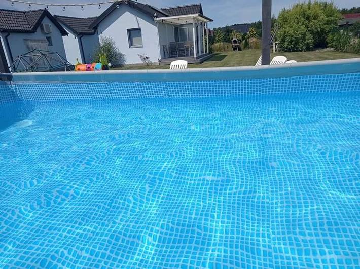 Vakantiepark voor 5 personen, met zwembad en tuin in Polen