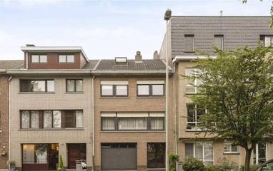 Gîte pour 8 personnes, avec balcon à Boom