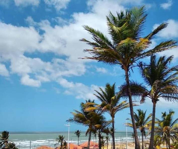 Casas e apartamentos de temporada para 4 pessoas, com piscina e vista e ainda jardim no Maranhão