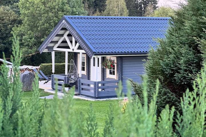 Ferienhaus für 3 Personen, mit Balkon und Garten in Muldenberg