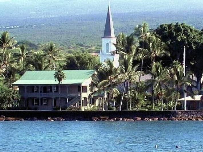 Vacation rental for 4 people, with pool and terrace in Kailua-Kona