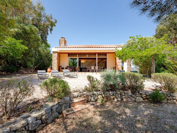 Location de vacances pour 6 personnes, avec jardin et terrasse dans Plage de la Garonnette - 4