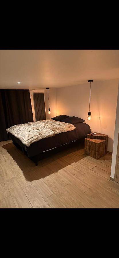 Maison d’hôte pour 2 personnes, avec jardin ainsi que jacuzzi et terrasse dans le Doubs - 4