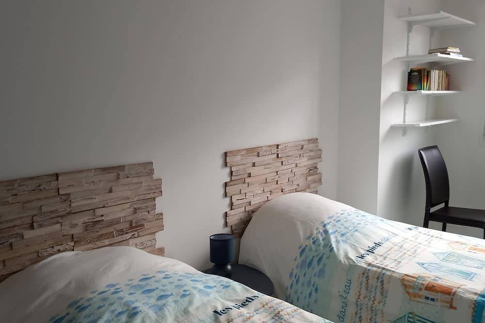 Entire apartment, Large Apartment 100 M2 Ground Floor 300M From The Beach With Free Parking in Berck Plage, Berck