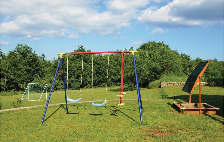 Ferienhaus für 8 Personen, mit Garten und Terrasse sowie Pool, mit Haustier in Zentralistrien - 3