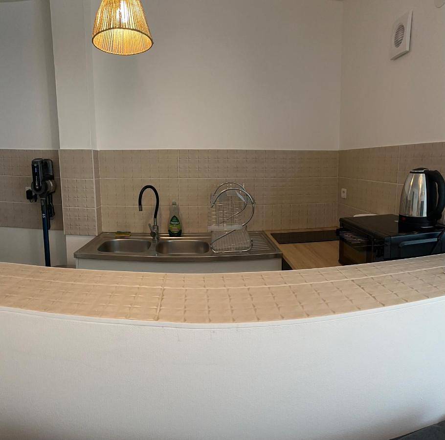 Appartement entier, Two-Bedroom Apartment in Nogent-sur-Oise, Oise