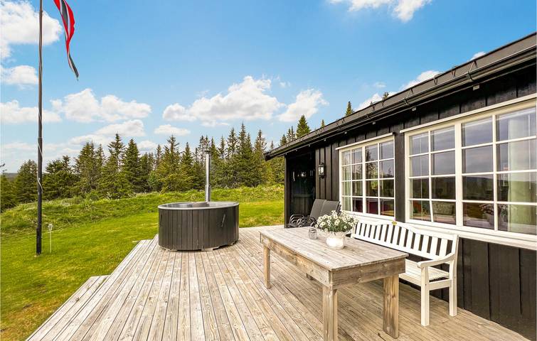 Ferienhaus für 8 Personen mit Terrasse in Lillehammer
