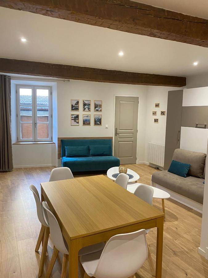 Gîte pour 8 personnes, avec vue dans Office De Tourisme De Pays Des Vallees D Ax - 4