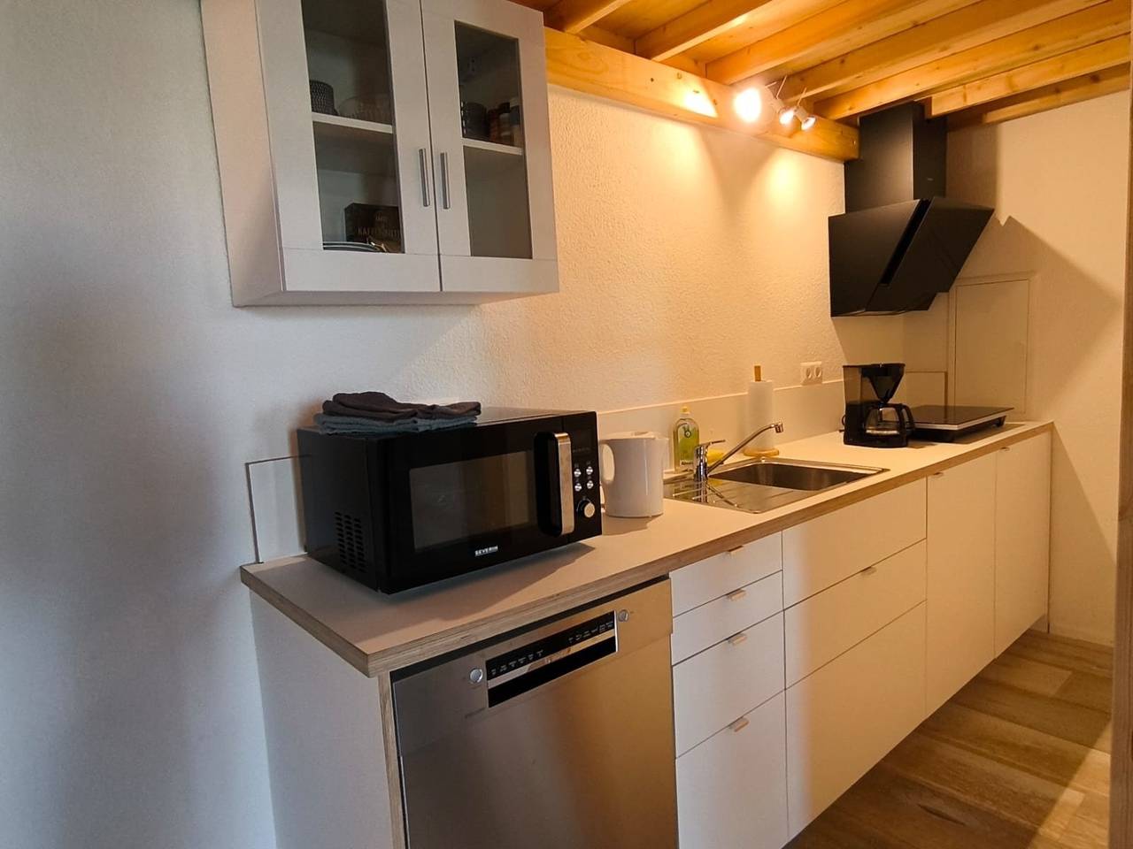 Ganze Ferienwohnung, Holzgebäude in Ebersbach an der Fils, Landkreis Göppingen