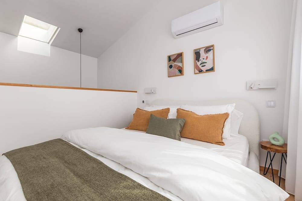 Urban Loft - Our Chic City Loft! in Cedofeita, Porto