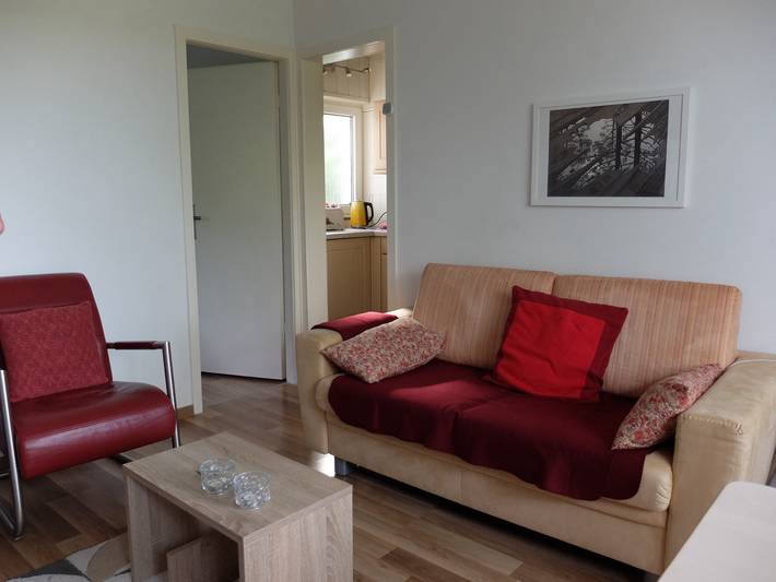 2-Personen-Ferienhaus mit Talblick und Terrasse am sonnigen Berghang bei Husen, die Natur in Lichtenau, Kreis Paderborn