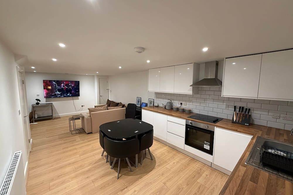 Welcome to Rb&B Living- Your Home Away from Home in Eastbourne, Sussex Oriental