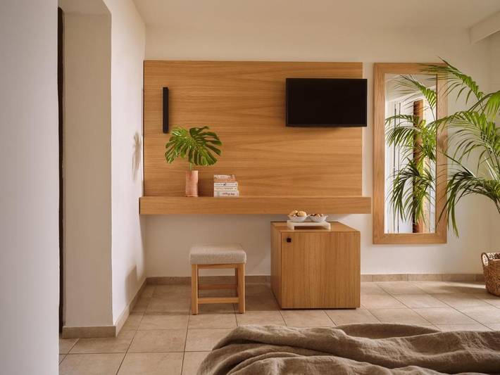 Club vacances pour 3 personnes, avec vue et bassin pour enfant ainsi que piscine et jardin en Crète - 2