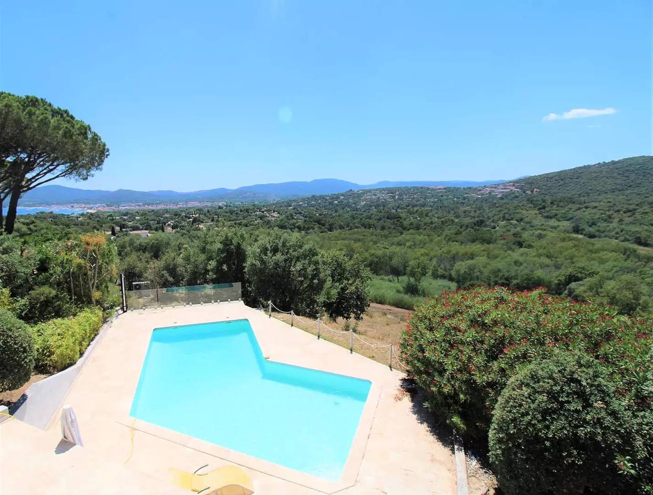 6 pers villa met privé zwembad panoramisch uitzicht en uitzicht op zee Grimaud in Grimaud, Draguignan en omgeving