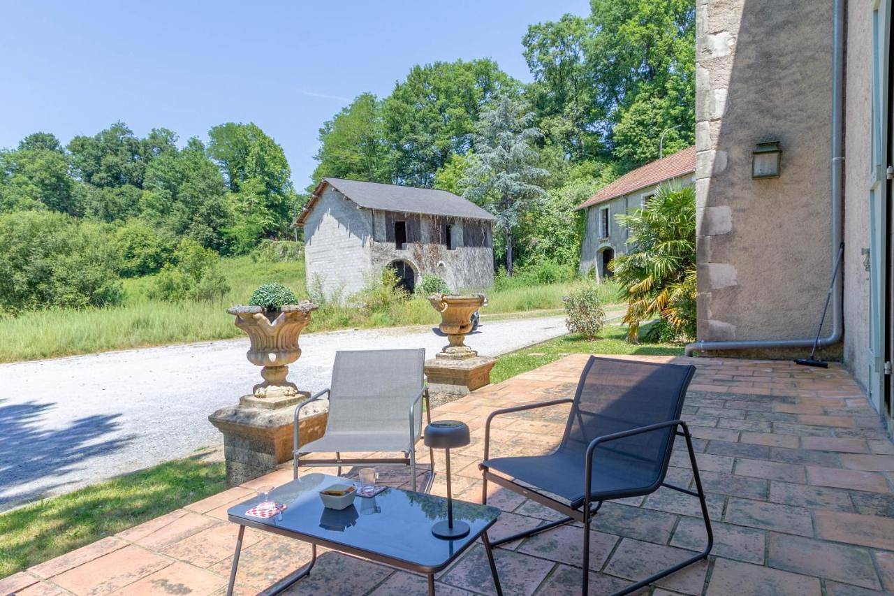 Appartement entier, Le Sixties - charme, terrasse & parking privé in Lons, Béarn
