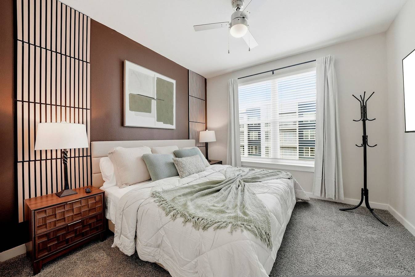 Apartamento entero, Modern 2Br w/ Pool + Pet-Friendly | Unit #22 in South Tampa, Tampa