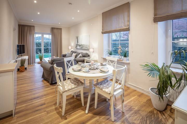 Ferienwohnung für 4 Personen, mit Whirlpool und Terrasse sowie Garten und Sauna in Westermarkelsdorf - 3