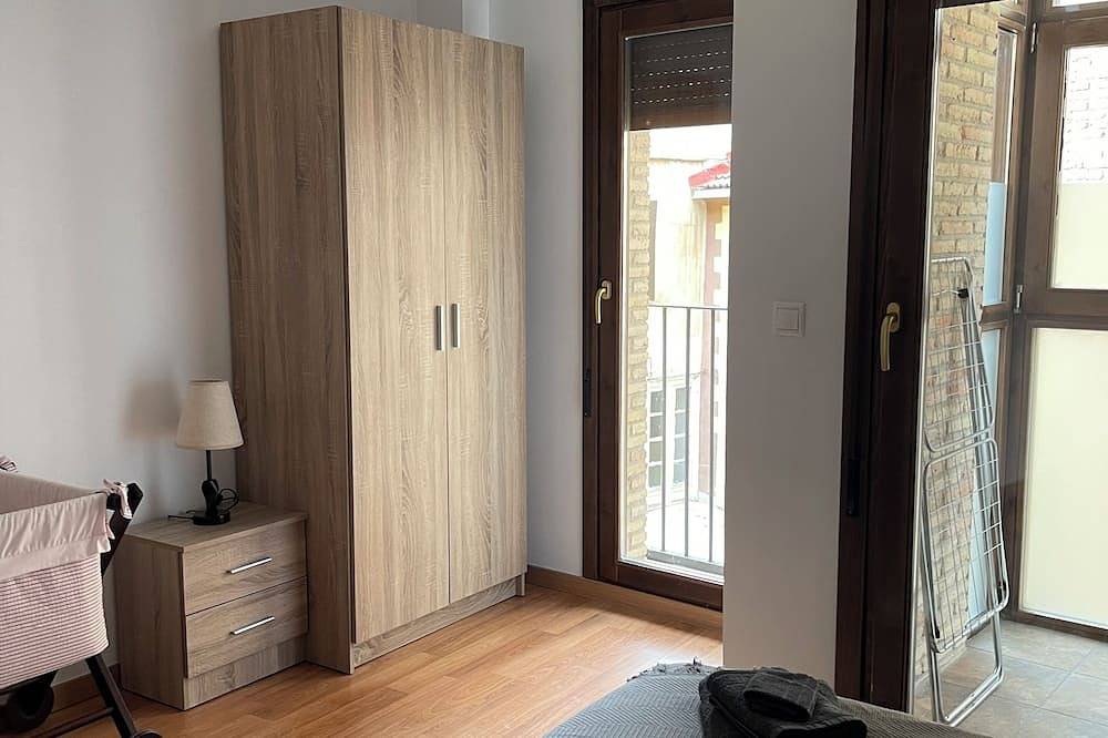 Entire apartment, Chez Miró Apartments in Corella, Navarra Province