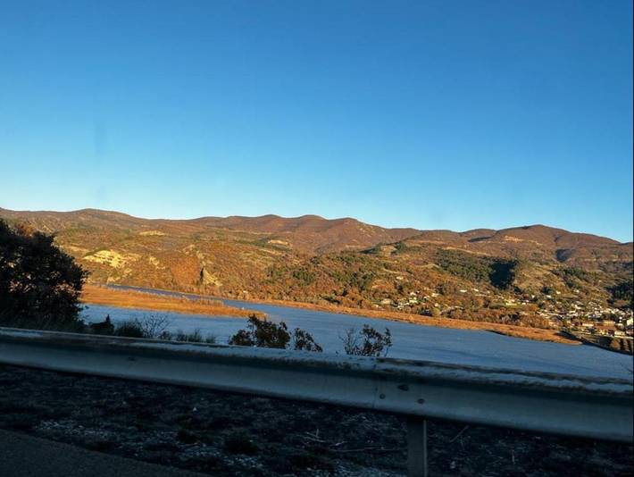 Gîte pour 6 personnes, avec balcon et vue, animaux acceptés à Château-Arnoux-Saint-Auban - 4