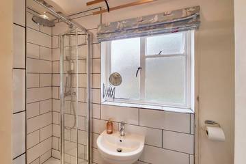 Cottage for 4 People in Fishguard, Pembrokeshire, Photo 4
