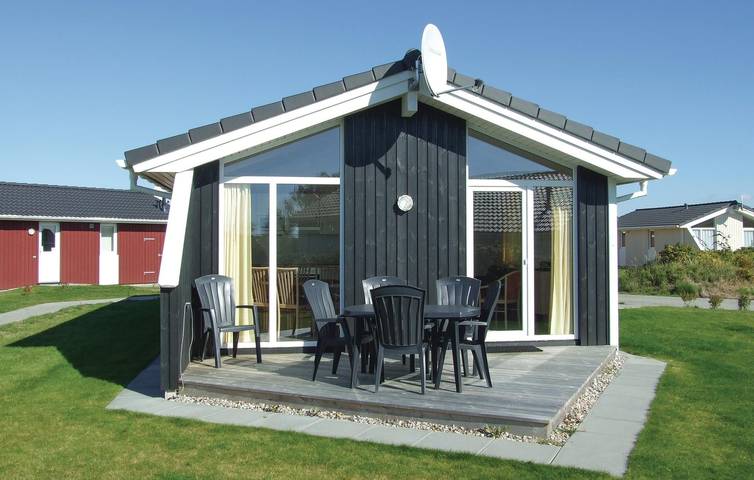 Ferienhaus für 6 Personen, mit Terrasse und Sauna in Friedrichskoog