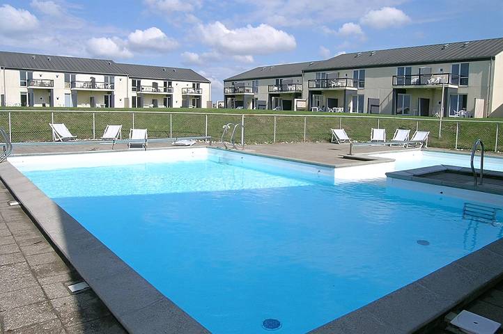 Ferielejlighed for 4 personer, med terrasse, husdyr tilladt i Nr. Lyngby