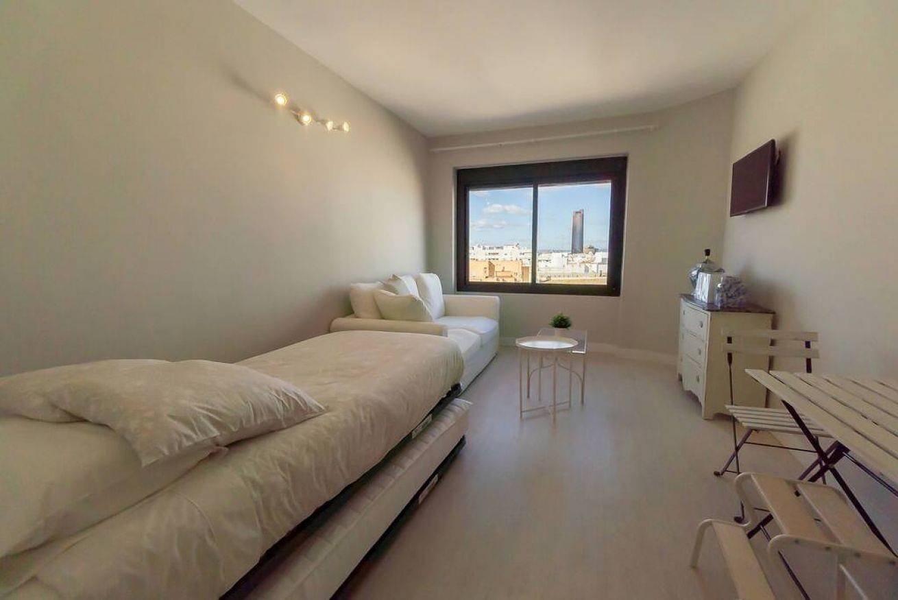Appartement entier, Rentalsevilla In the Essence of Triana in Central Seville, Séville