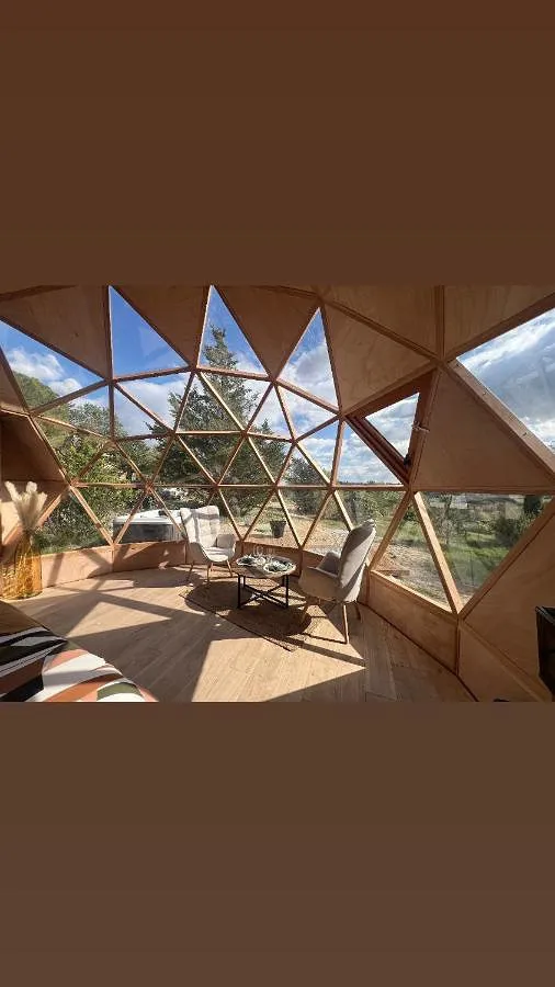 Holiday home for 2 people, with hot tub and terrace as well as pool - 1