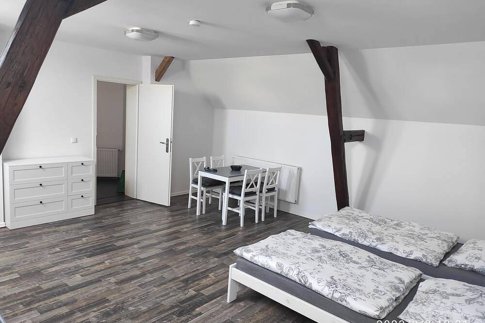 Ganze Wohnung, Monteurwohnung - Zweiraum in Markranstädt, Leipzig und Umgebung
