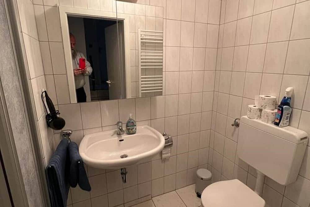 Ganze Wohnung, Ruhige Ferienwohnung / Autobahnnähe in Bünde, Wiehengebirge