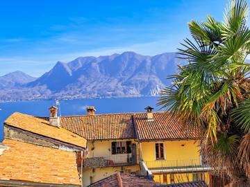 Gîte pour 4 personnes, avec balcon et vue sur le lac, animaux acceptés à Ghiffa