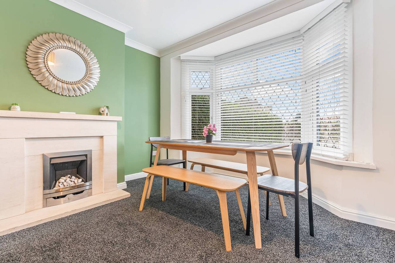 Schönes Haus mit 5 Schlafzimmern in Coventry, 14 Minuten von Nec entfernt in Coventry, Birmingham und Umgebung