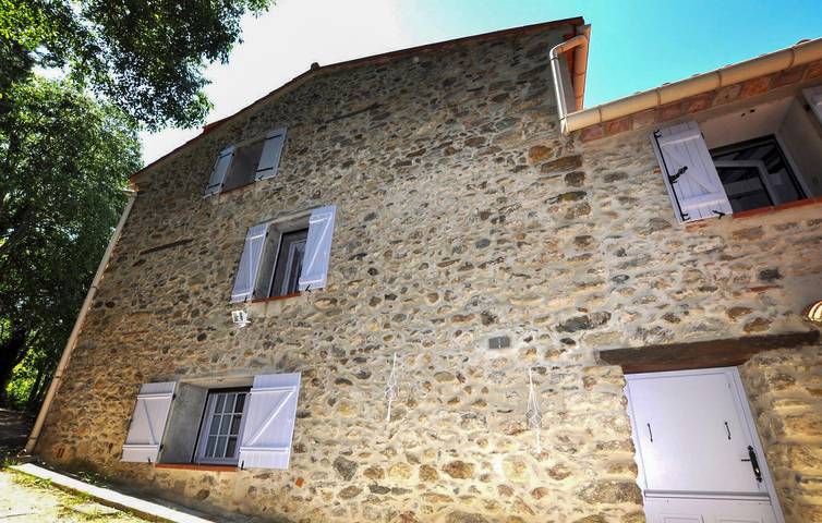 Maison de vacances pour 6 personnes, avec jardin ainsi que terrasse et piscine, adapté aux familles