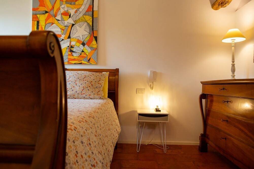 Ganze Wohnung, The Cleric. New/ Ac/Lake Views/Terrace/Parking in Rovenna, Cernobbio