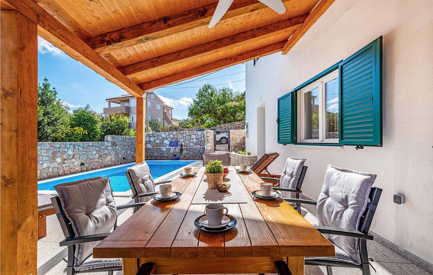 Casa vacanza per 8 persone con piscina in Lukoran, Isola di Ugljan