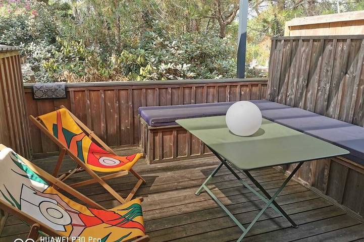 Appartement entier, Charme et  nature sauvage pour cet appartement avec terrasse au milieu des dunes in Lège-Cap-Ferret, Région d'Arcachon