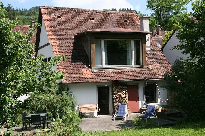 Ferienwohnung für 5 Personen, mit Terrasse und Garten in Sulzburg