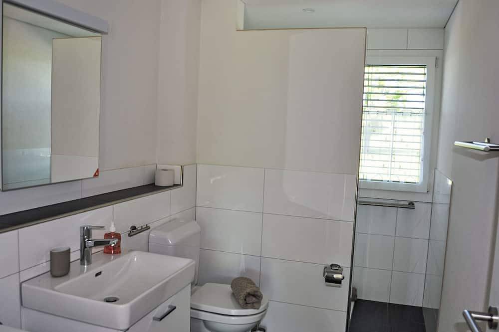 Ganze Wohnung, Neuheim in Kanton Zug
