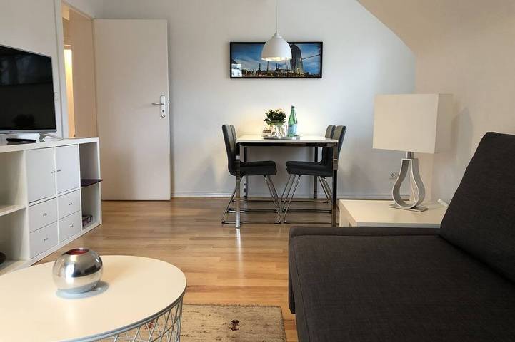 Ferienwohnung für 4 Personen, mit Balkon in Westend Berlin