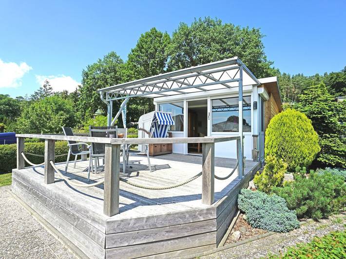 Bungalow für 2 Personen, mit Terrasse und Garten im Stettiner Haff